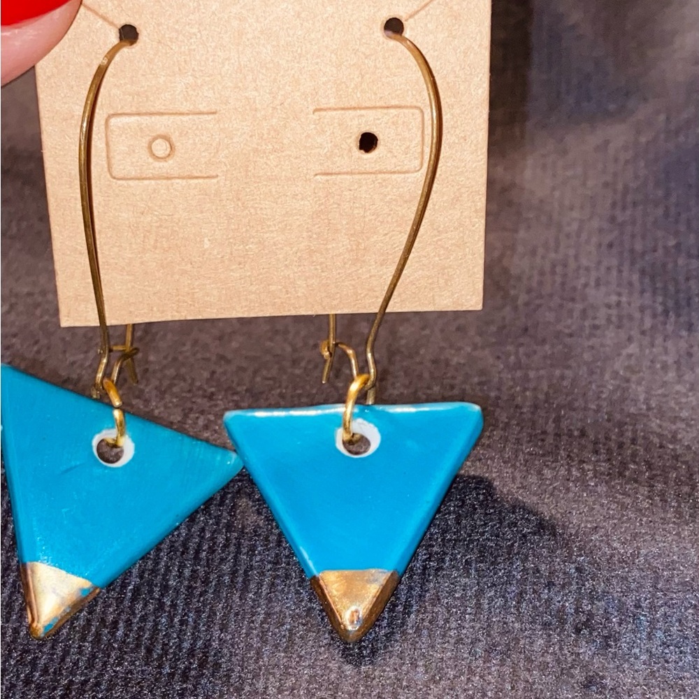 Blue dangle